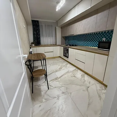 شقة Urban Nest كرايوفا